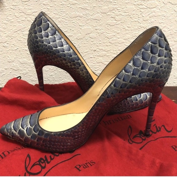 Christian Louboutin Women's Classic French Pumps - Picture 3 of 8